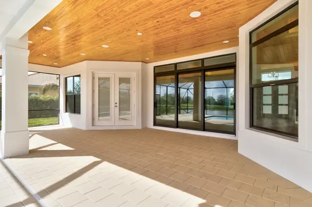 Custom Home in Vero Beach, FL