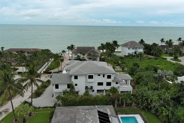 Custom Home in Vero Beach, FL